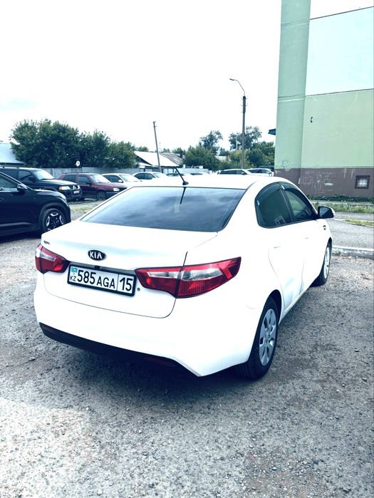 KIA RIO 2014 года
