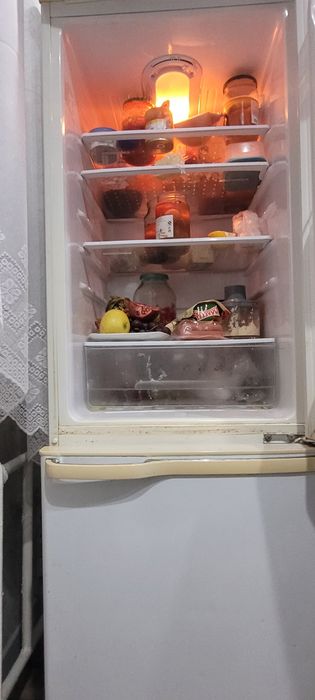 Холодильник  в хорошем  состоянии