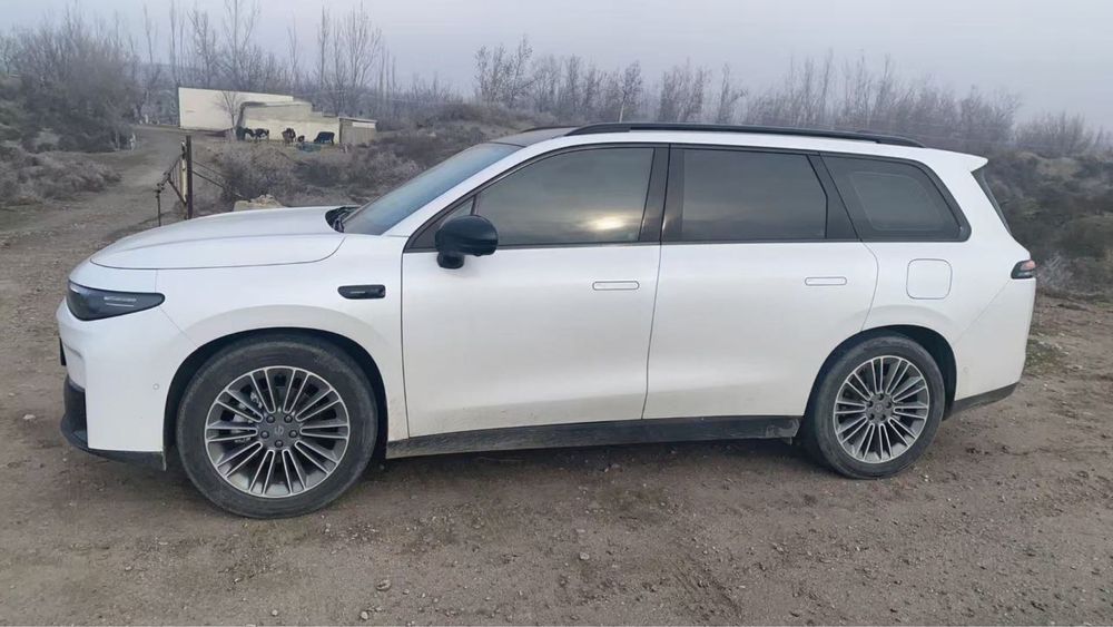 LEAPMOTOR C16 Extended Range 200 Smart Edition