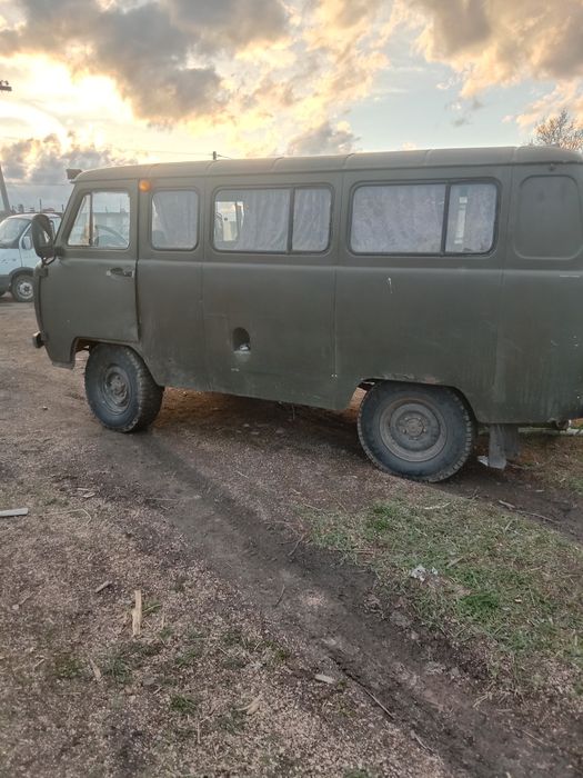 Продам УАЗ буханка,