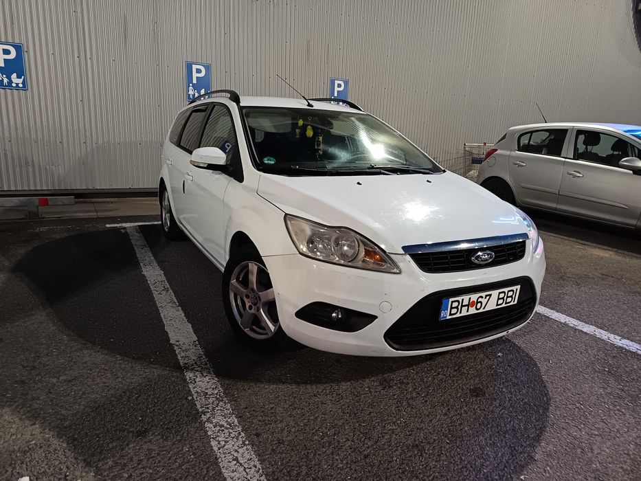 Vând Ford focus 2 an 2010 1.6 diesel 109cai euro5
