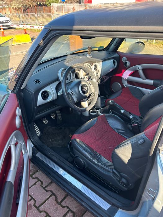 Mini Cooper 6000 lei