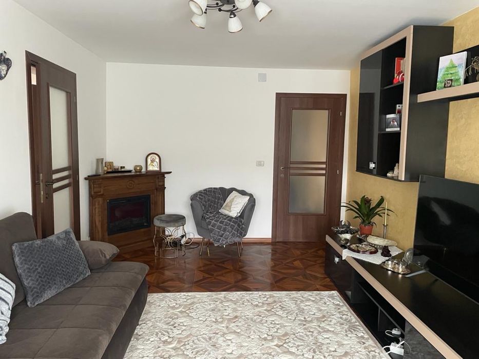 Apartament 3 camere