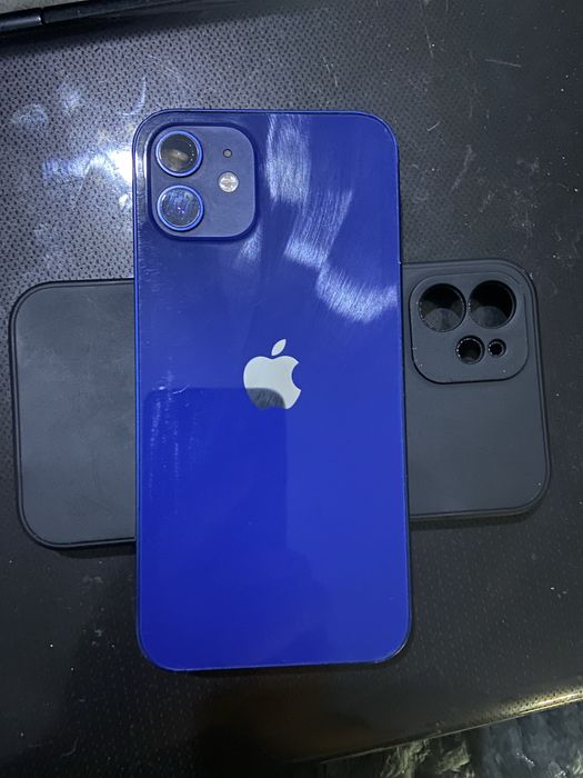 Продам iphone 12 64Gb
