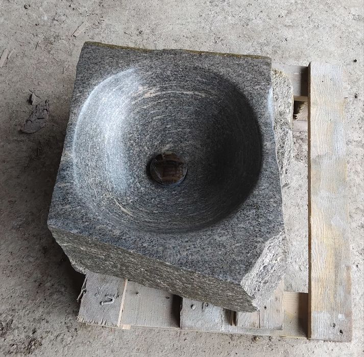 Мивки от естествен камък – Ръчна изработка и натурален стил