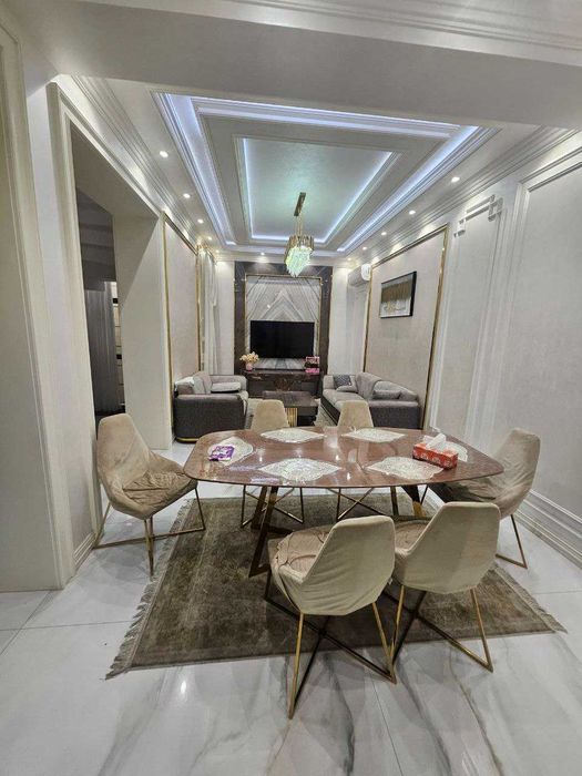 Дом в стиле неоклассика — Мирзо Улугбекский район, махалля Амир Темур