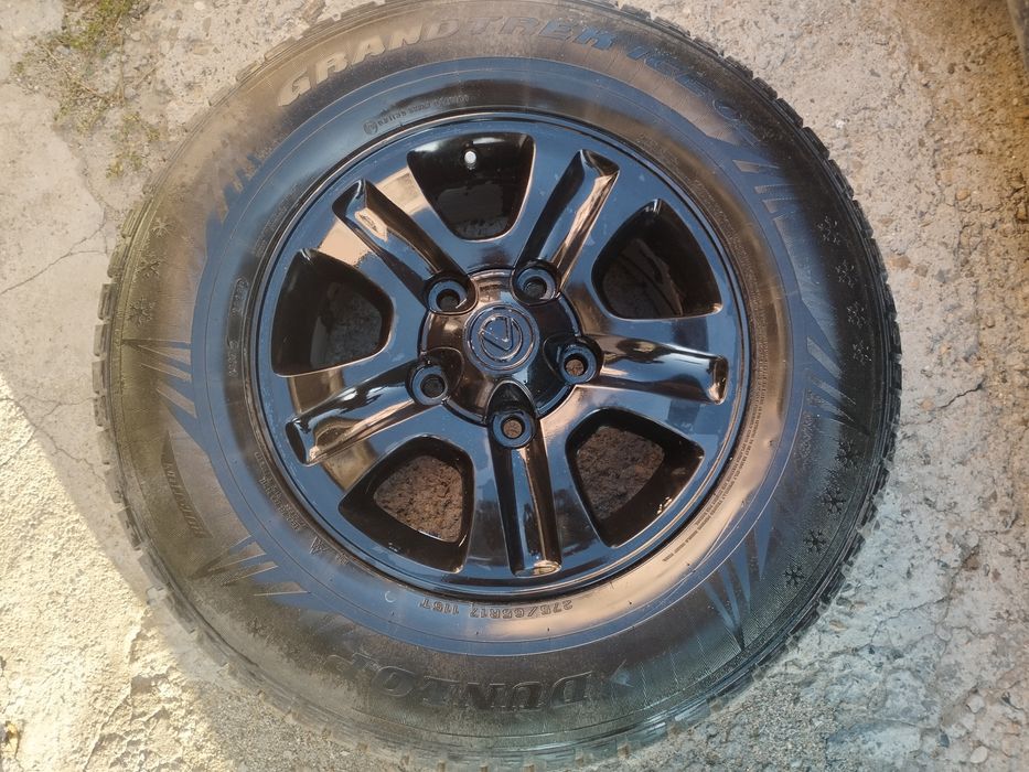 Продам срочно диски с резиной