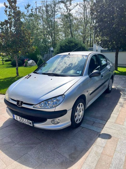 АВТОМОБИЛ Peugeot 206