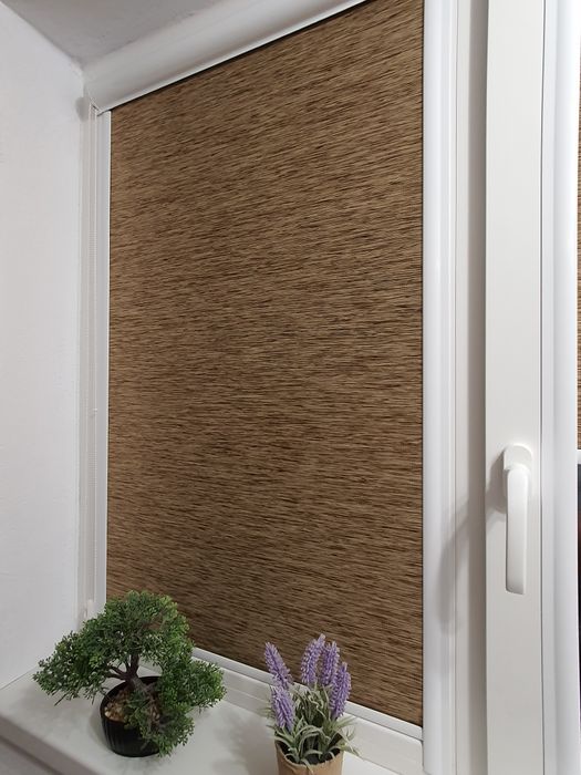 Rolete textile și Jaluzele verticale