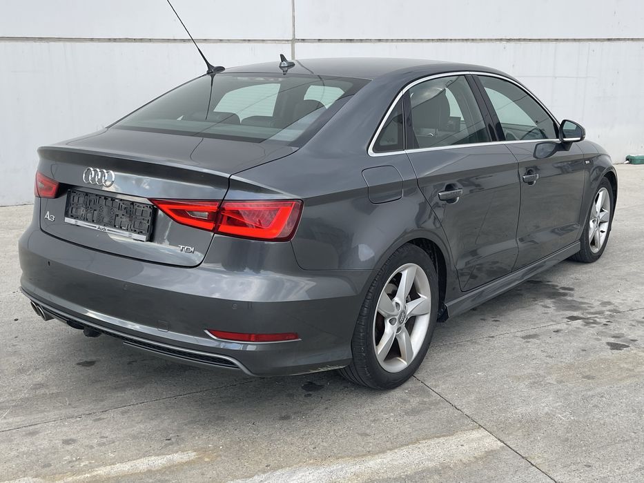 Vand/Schimb Audi A3 Limuzina Sline 2l 2016
