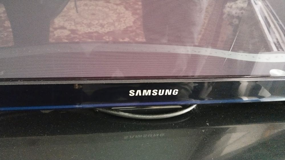 Продам телевизор самсунг не рабочий