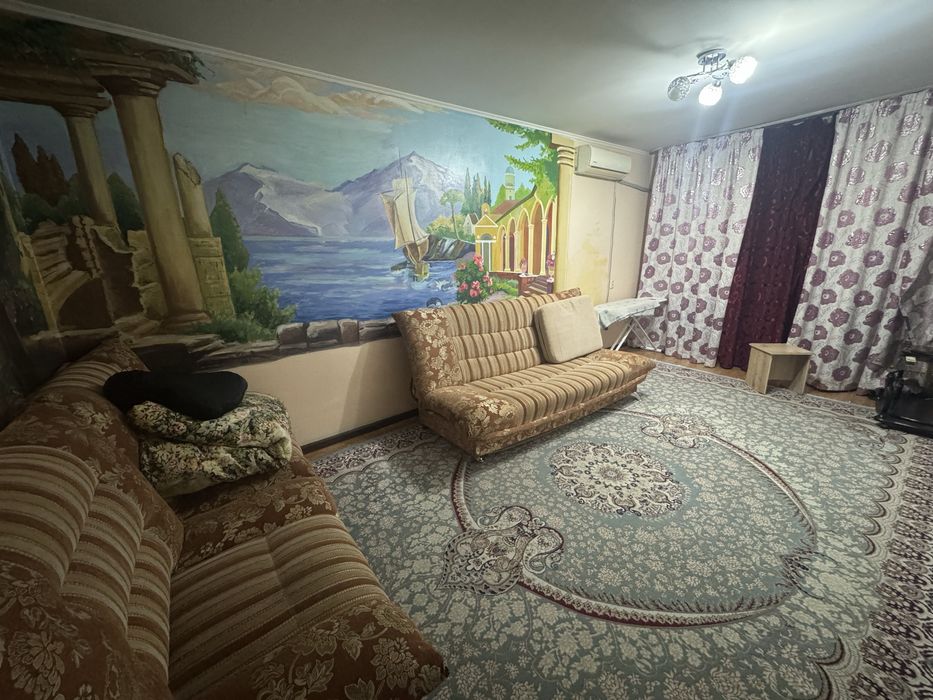 8 мкр 2 бөлмелі пәтер жалға беріледі