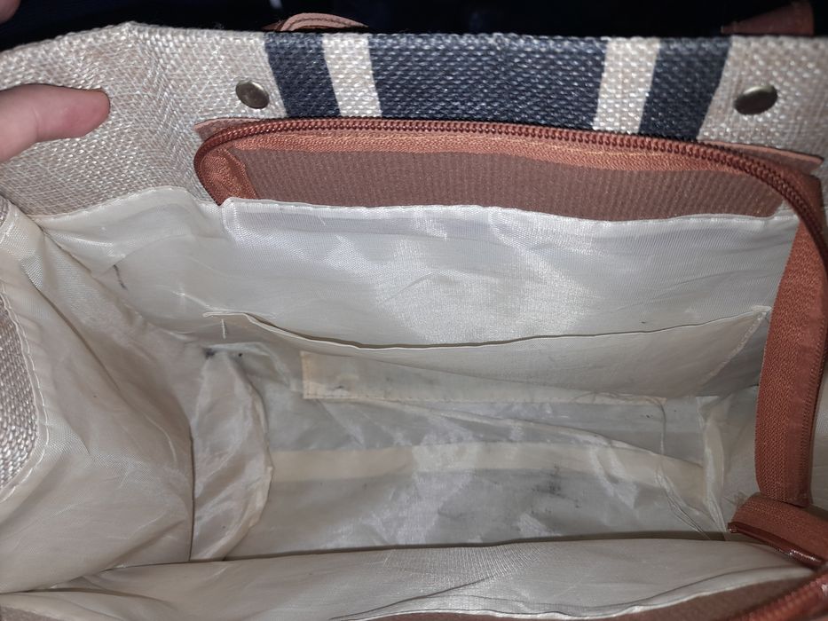 Отдам сумку женскую