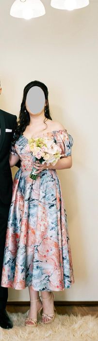 Rochie potrivita pentru ocazii