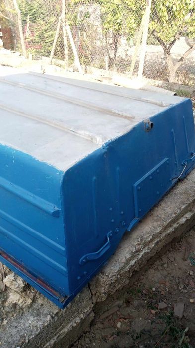Продавам алуминиева лодка