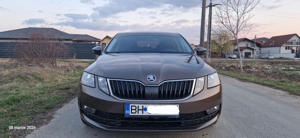 SKODA Octavia 2018 — imagine 3