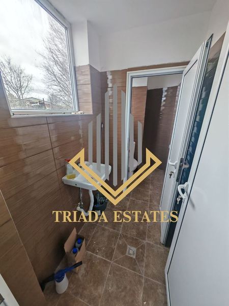 Дава се под наем Склад в Бургас, Промишлена зона - Север - 85 кв.м за 997.05 € - Снимка #9