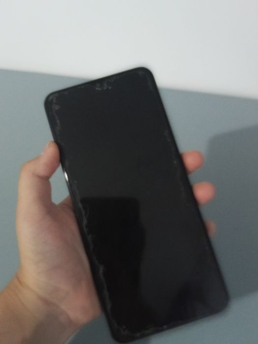 Realme Note 50 в хорошем состоянии