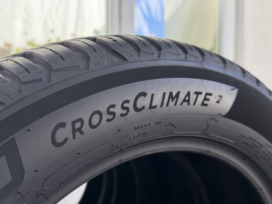 205/55/16 Michelin 4Броя: 240€ 6.5мм Всесезонни гуми