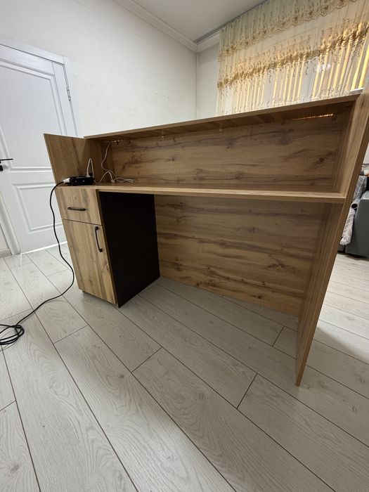 Ресепшены барные стойки в НАЛИЧИИ