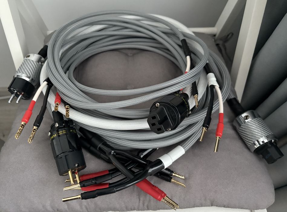 Cabluri hi-fi (power si speakers) noi