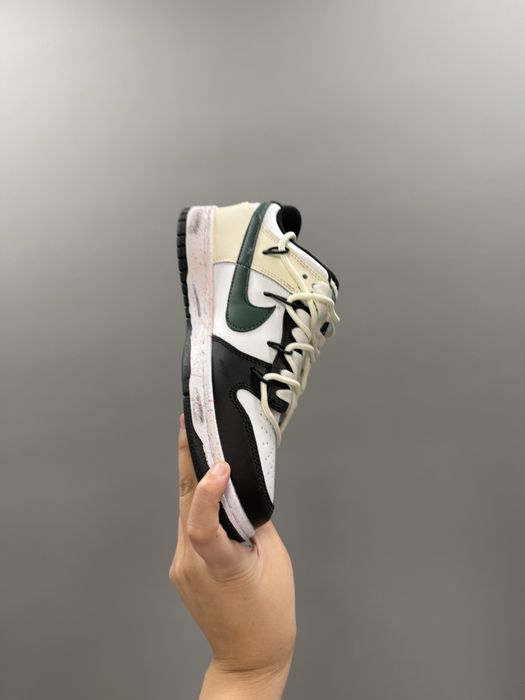 кроссовки Nike Dunk Low x Off-White.