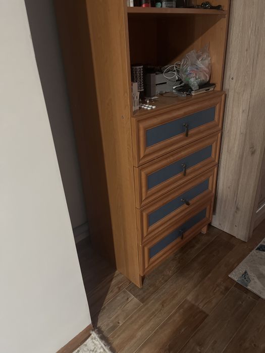 Продам шкаф-пенал, не дорого, срочно!!