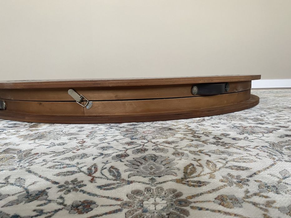 Продам новый стол