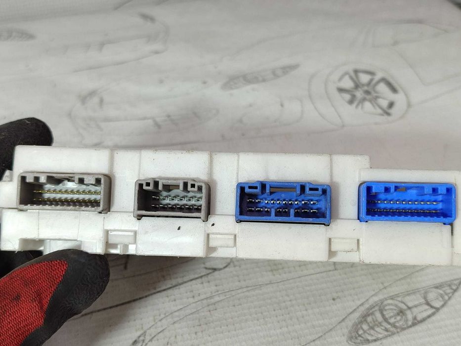 Modul confort  Mazda 3 COD: BDG767560F 2011 / [2009-2013] / (5G3)