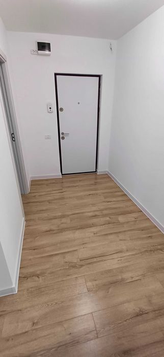 PROPRIETAR Vând Apartament cu 2 cam dec TROCADERO