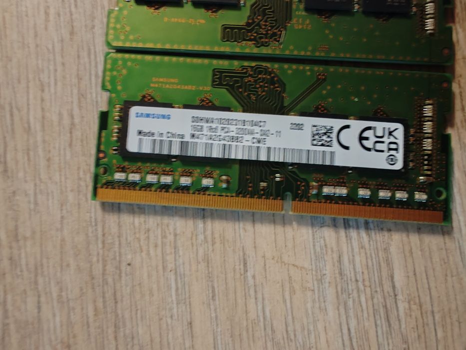 LOT Kit Ram DDR4 3100Mhz 2X 16 GB total 32GB