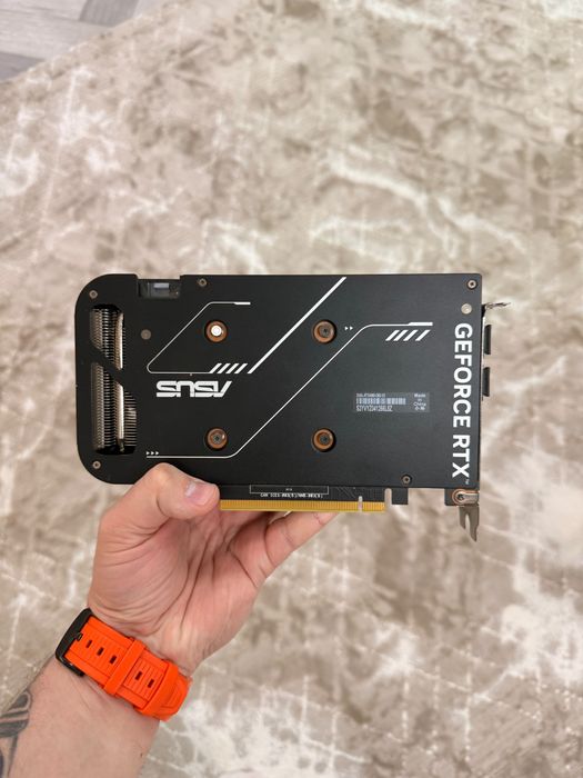 Видеокарта ASUS GeForce RTX 4060 8gb