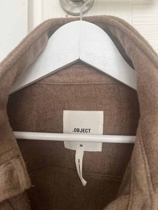 Object, Jacheta-camasa supradimensionata