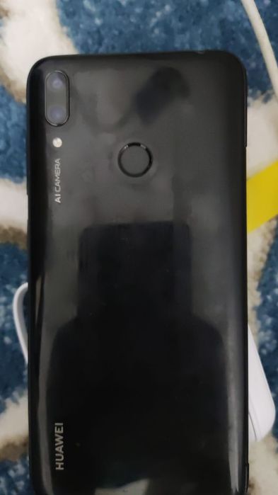 Huawei Y7 2019г 32/3 гб