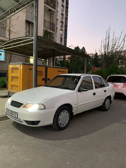 Nexia 2 1.6 donc Super gaz benzin