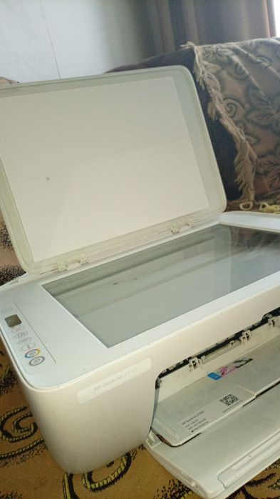 Продам принтер HP 2710