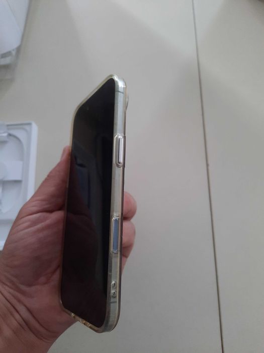IPHONE  17 AIR с гарантией