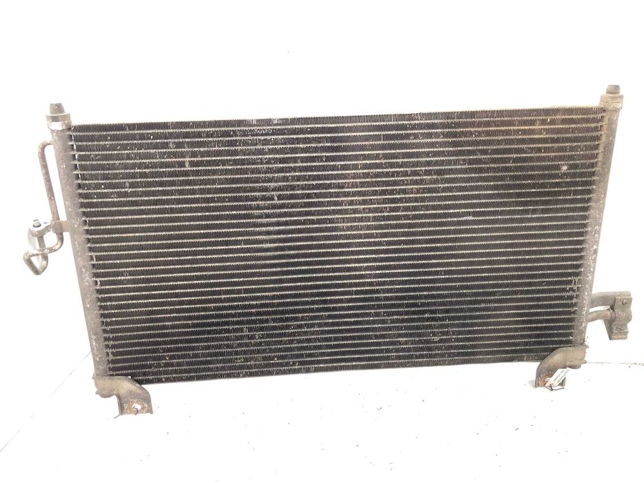 Радиатор климатик от Mazda premacy cp 1999г