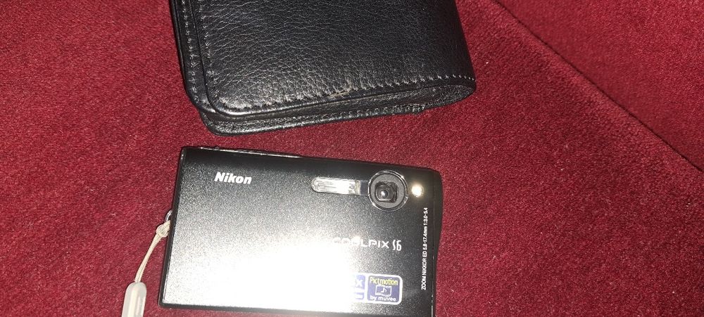 Фотоапарат.     Nikon.       COOLPIX  S 6