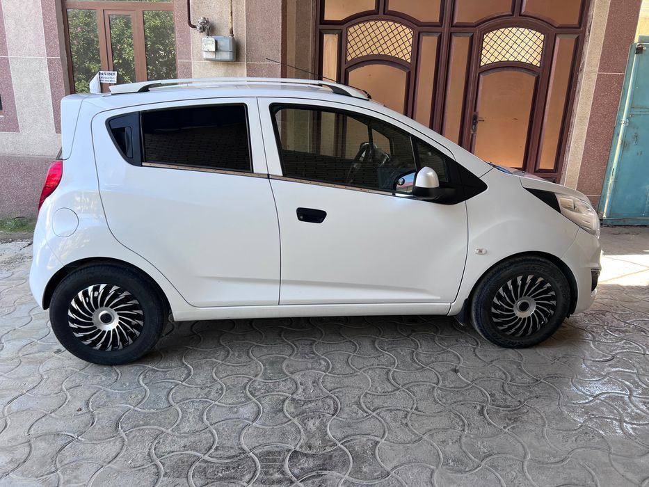 Chevrolet Spark 2014 — 3