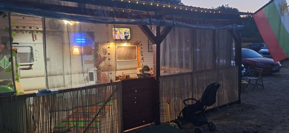 КАРАВАНИ The Twins на к-г Китен