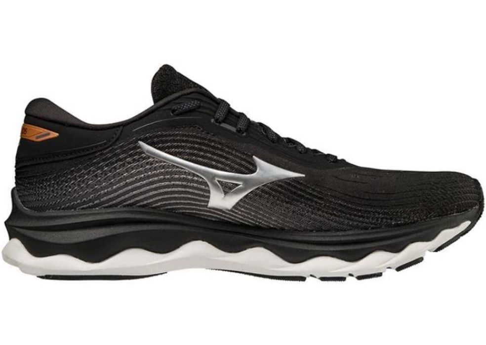Adidasi Mizuno - NOI mas.44, Redus de la 800 la 475 ron, greutate 300 de grame