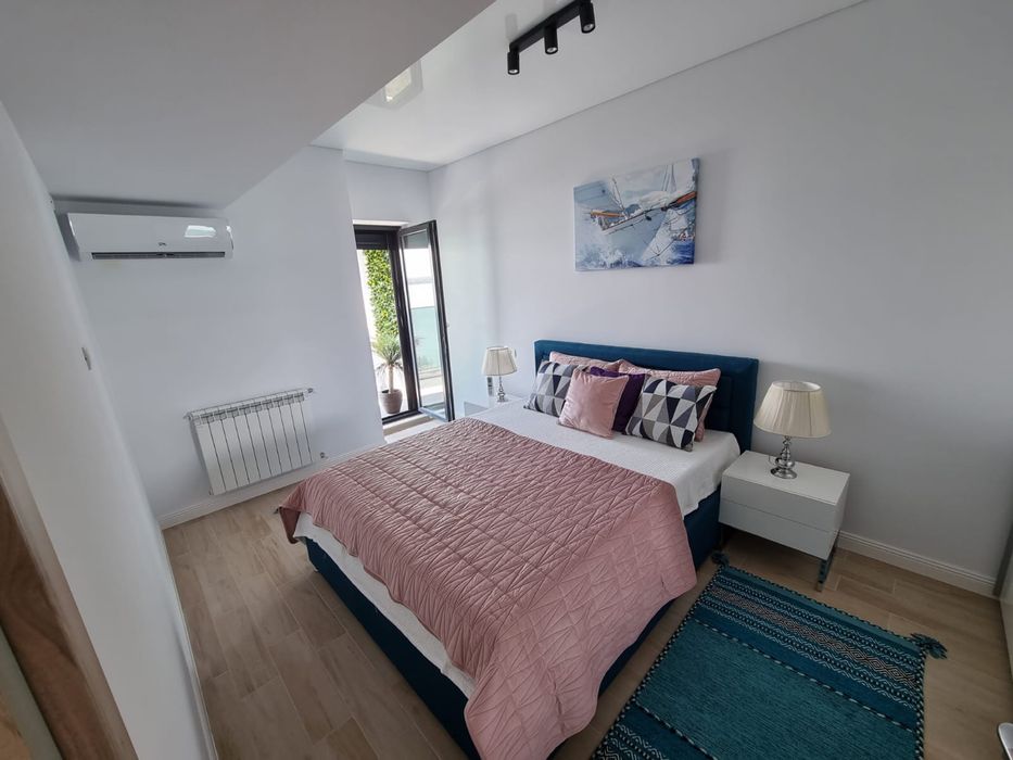 inchiriez apartament 2 camere