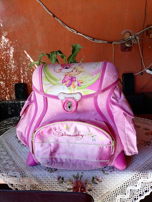 Раница за ученици малки