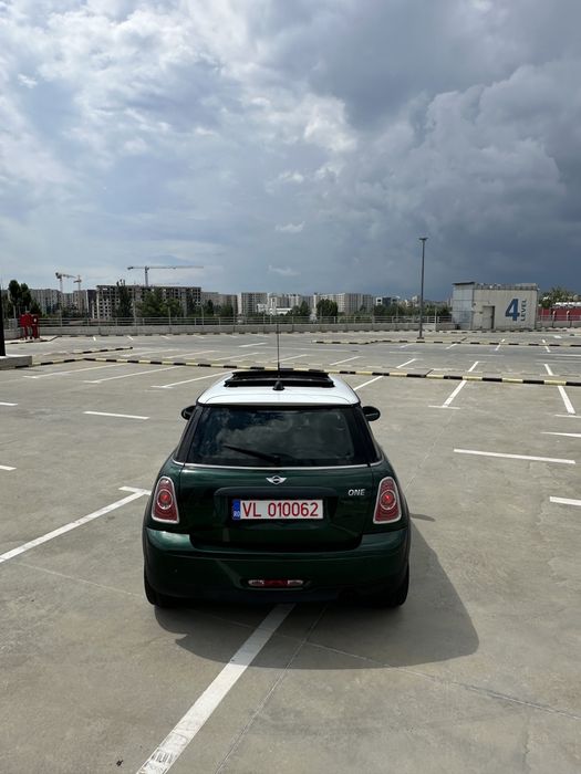 Mini Cooper One trapa,keyless,Navi