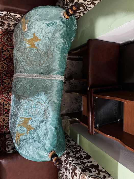 Бесік барлық жасауымен сатылады!