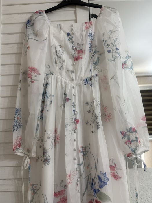 Продается летнее платье