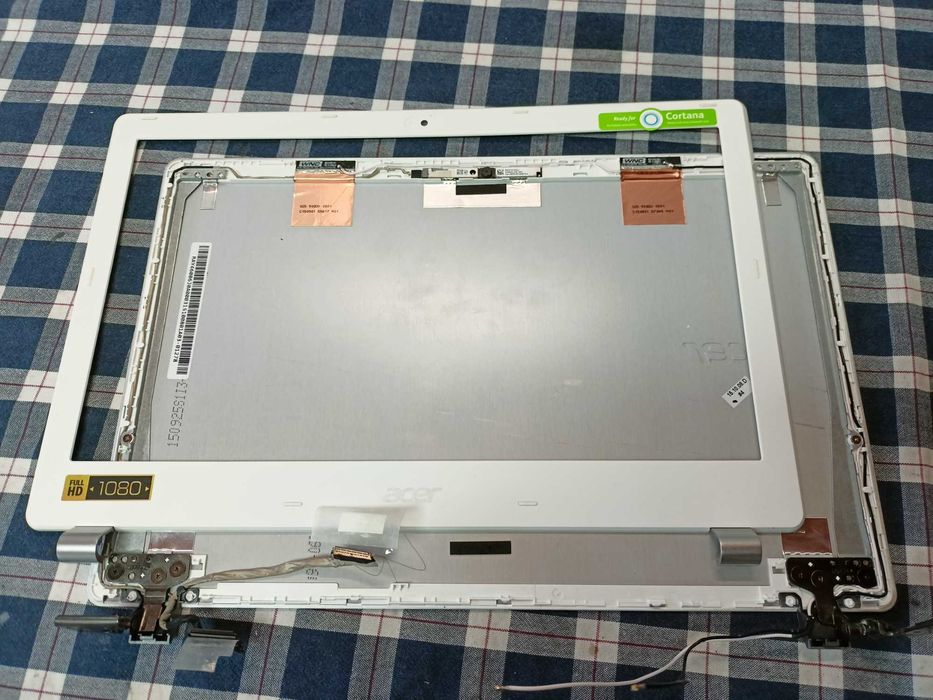 Elemente AcerAspire V3-372