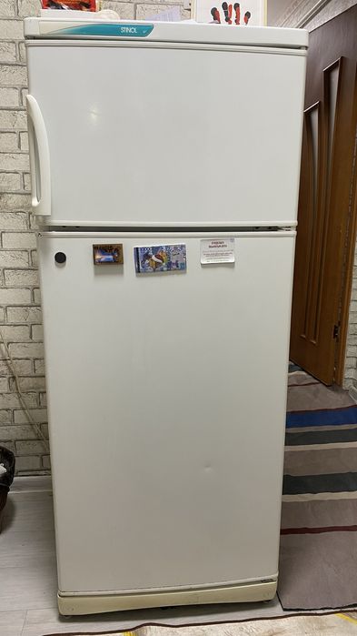 Продам холодильник. Хорошо работает, морозит