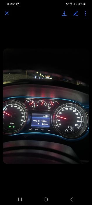 Vand sa schimb peugeot 508 hibryd